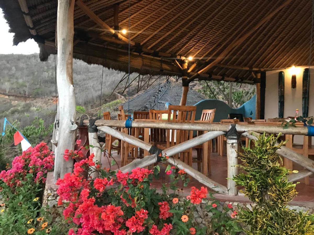 Blue Monkey Retreat Areguling Lombok Hotel Екстериор снимка